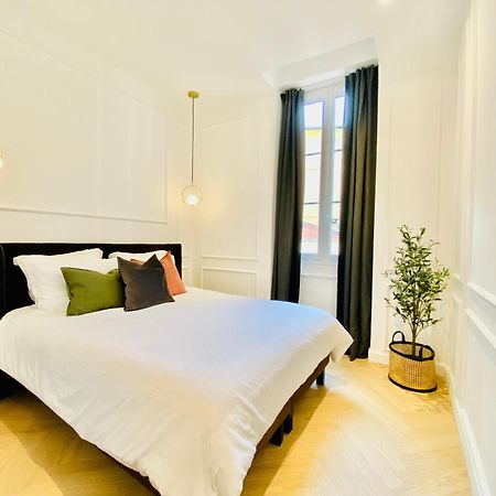 Newly Renovated Apartment With Balcony, Ac, Fiber Internet Monte Carlo Ngoại thất bức ảnh