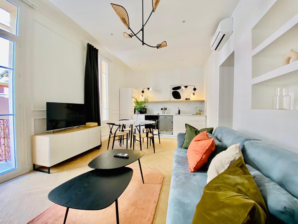 Newly Renovated Apartment With Balcony, Ac, Fiber Internet Monte Carlo Ngoại thất bức ảnh